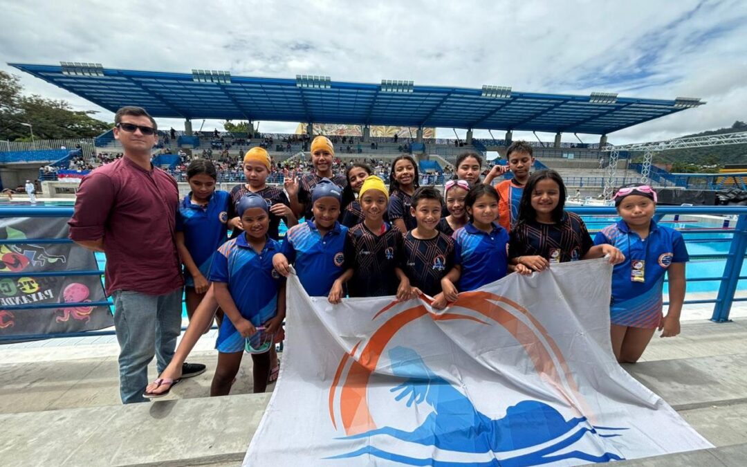 Volver al Agua con Orgullo: Nuestro Club en el Festival de las Piscinas de la 42